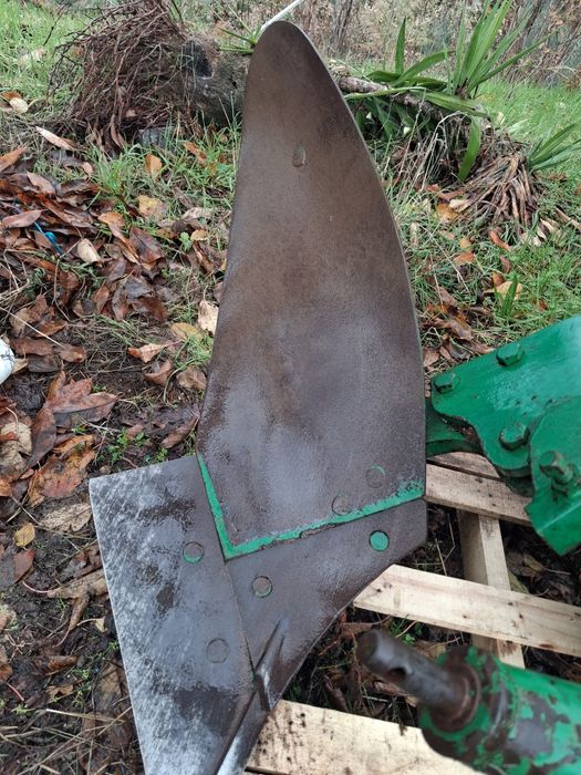 Vendo charrua AGRIMIL Como nova