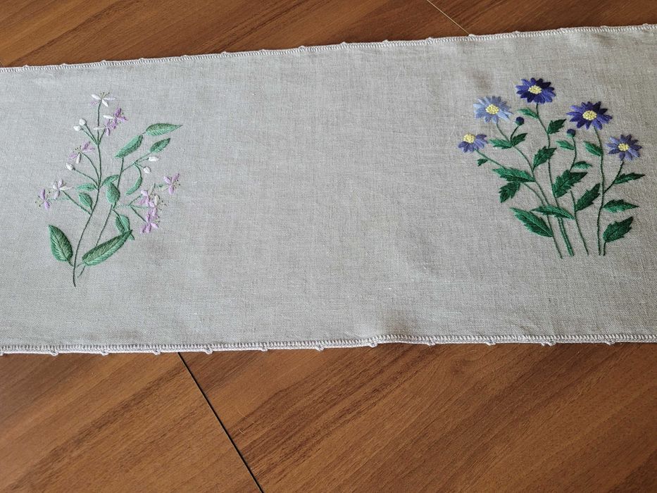 Serweta haftowana 72/25
