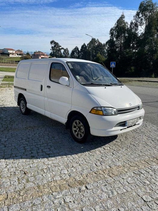 Toyota Hiace 2.4 D