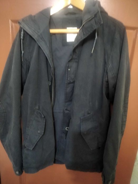 Ветровка мужская PULL&BEAR