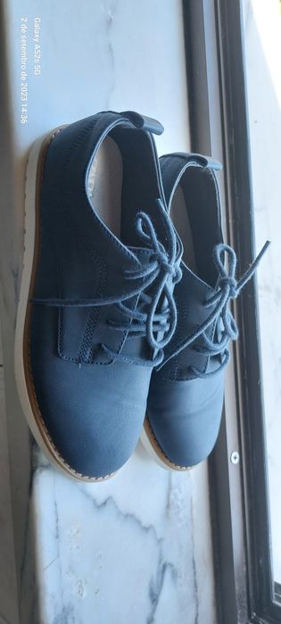 Sapato ZARA Criança N° 34 Novo Entrego em Alfragide