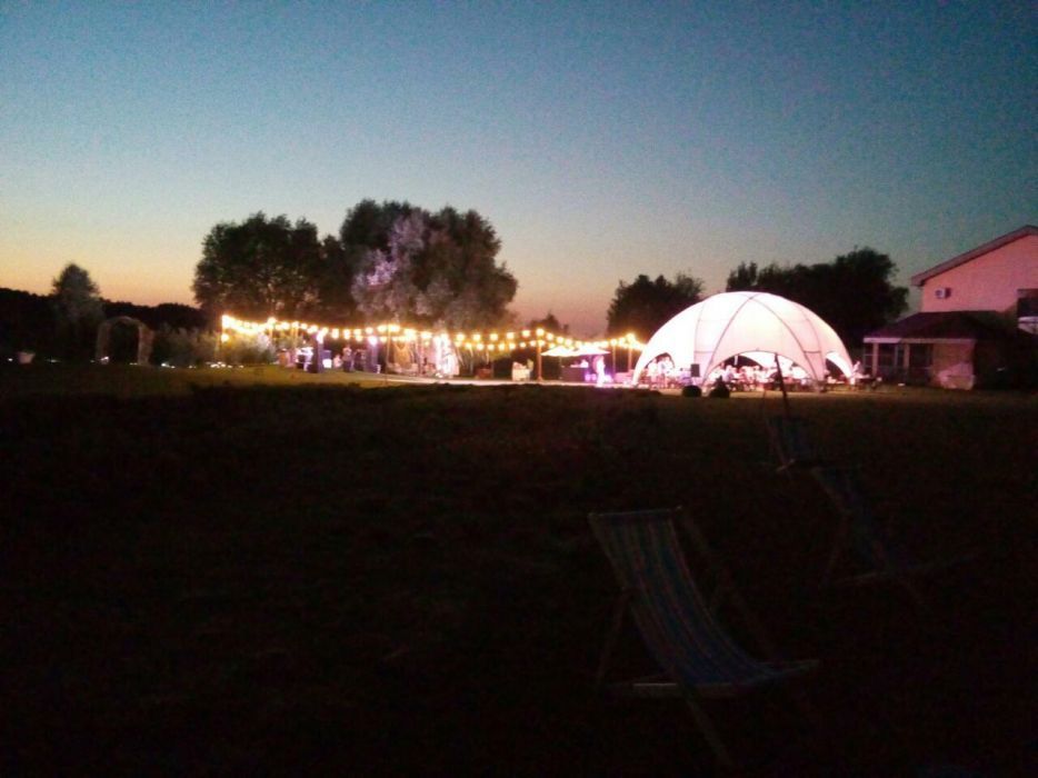 Оренда монтаж гірлянд з лампами розжарювання 199грн ретро лампочки