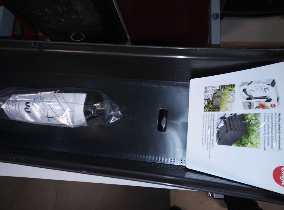 Doniczka balkonowa z systemem samo nawadniania 75cm EMSA