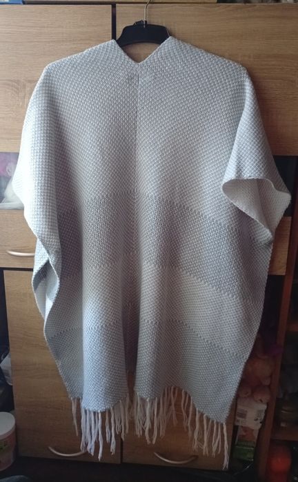 Ponczo Szalik Chusta Szaro-Biała S/M