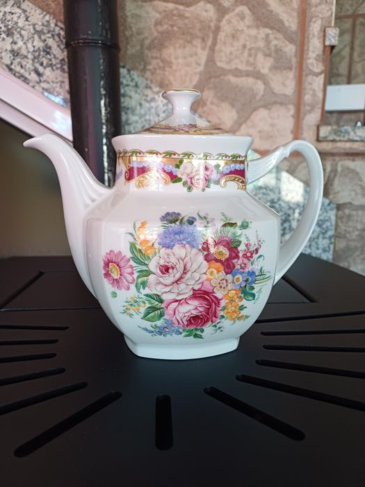 FLORAL TEAPOT - Limoges Decor428623409468549124