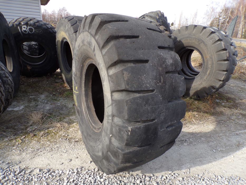 Opona 23.5-25 SIMEX SE 191 (2000 netto)