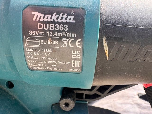 Makita Soprador DUB363