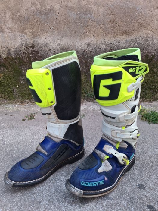 Botas enduro- gaerne/alpinestars/leat