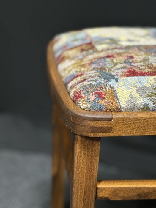 Zestaw krzeseł tapicerowanych Fameg Prl