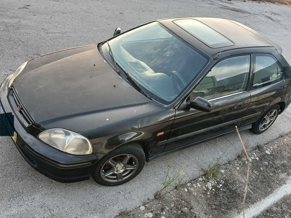 Honda civic . Barato.