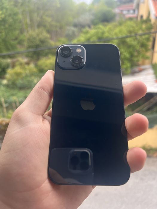 Iphone 13 midnight blue