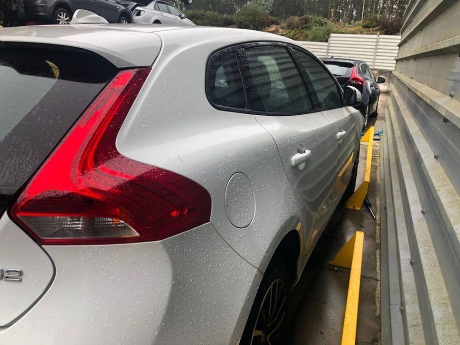 VOLVO V40 D2 DE 2018 PARA PEÇAS