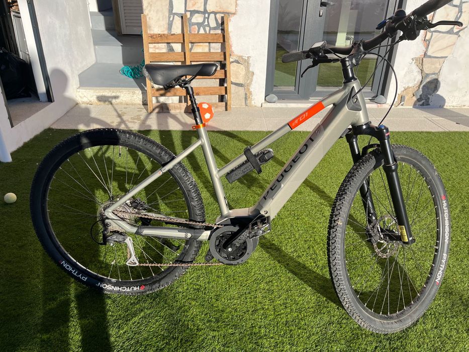 Bicicleta montanha elétrica L, 29” , 871km apenas