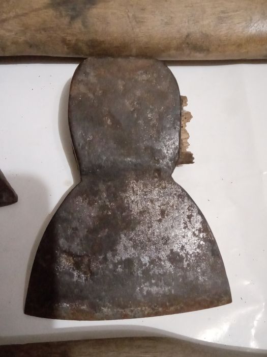 Продам топор 1955 года