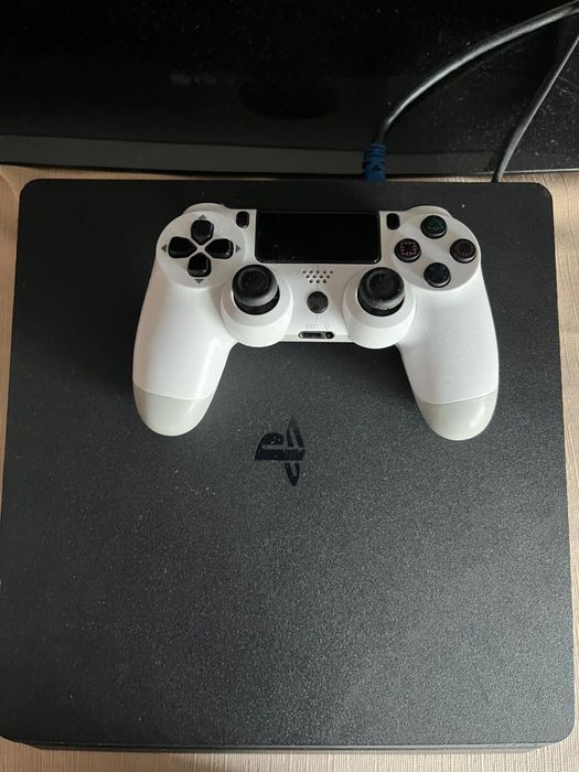 Playstation 4 872gb