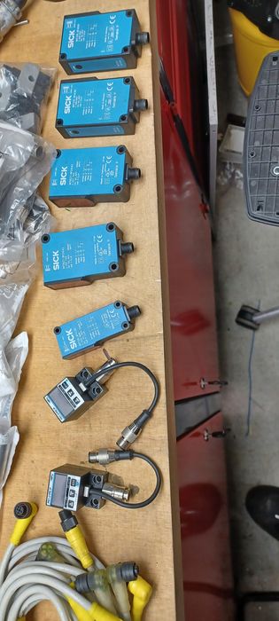 Czujniki zbliżeniowe optyczne i indukcyjne