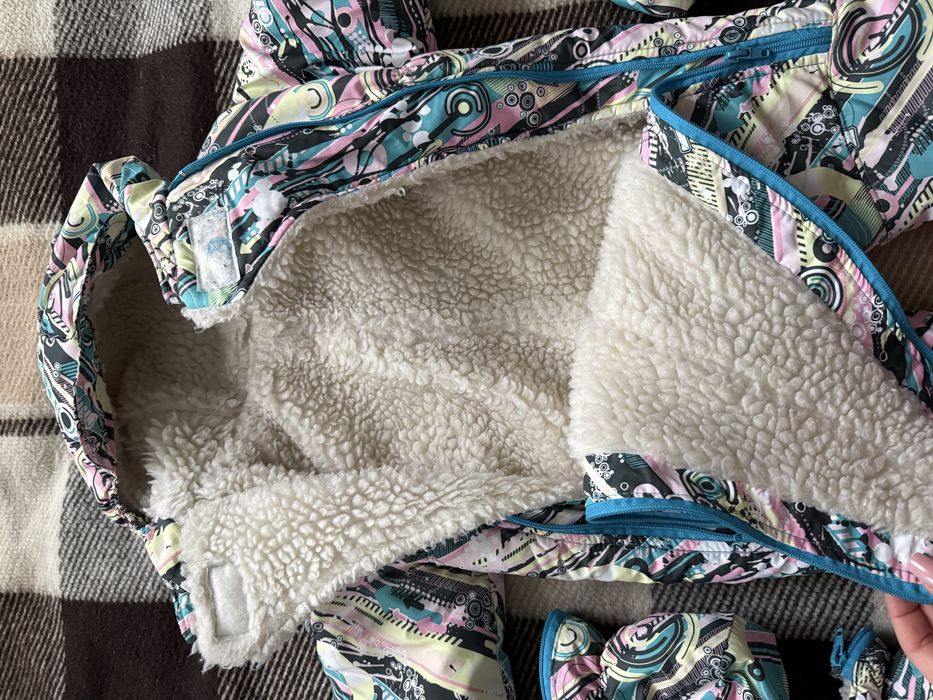 Зимовий дитячий комбінезон