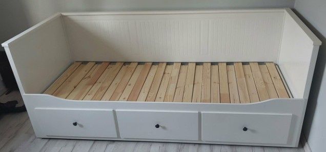 Łóżko Ikea Hemnes stan bardzo dobry podwójne białe