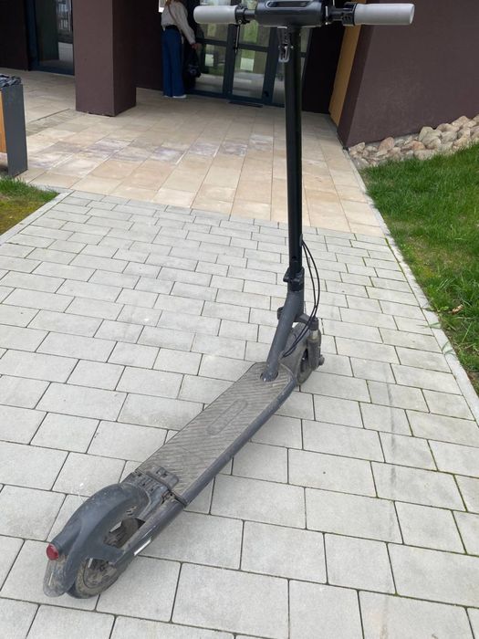 Електросамокат inmotion l9 500w потребує ремонту рульової стійки
