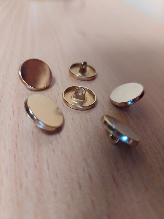 Пуговицы, гудзики