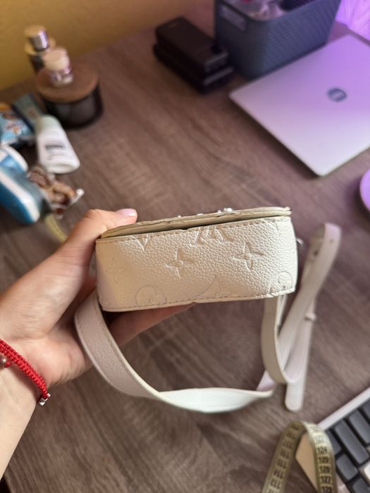 Сумка Louis VUITTON