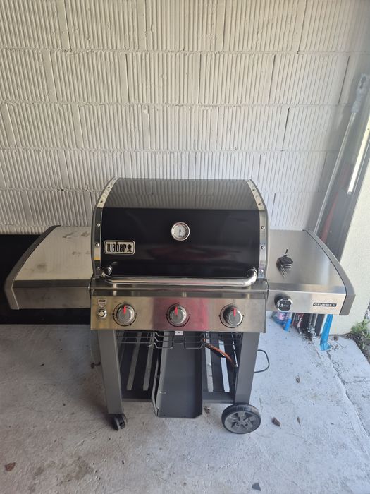 Grill Gazowy Weber Genesis 2