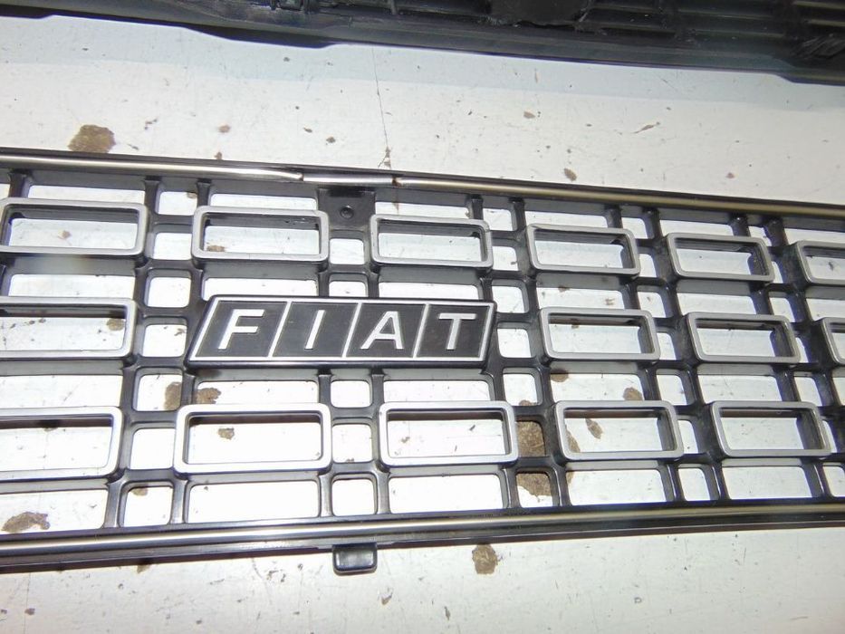 Vw/Fiat 127 grelha " nova de stock antigo