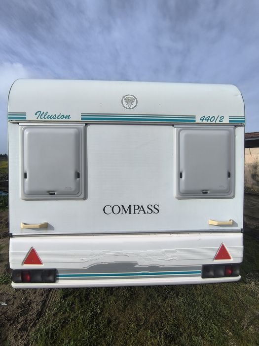 Caravana em muito bom estado