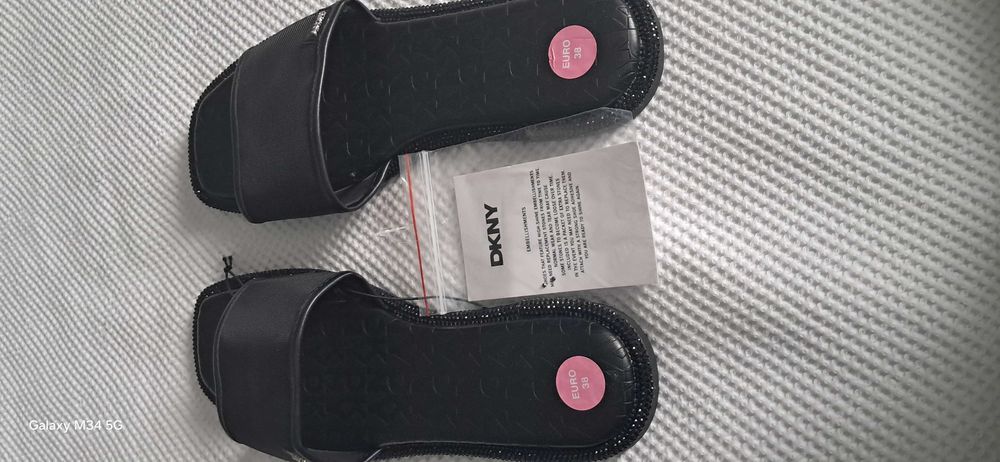 Klapki dkny nowe