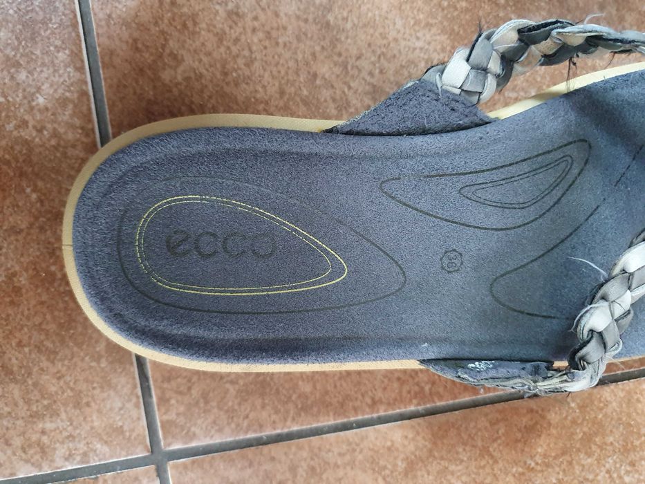Ecco skórzane japonki/klapki damskie rozmiar 36