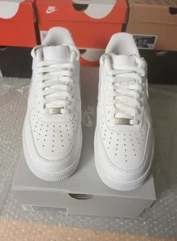 Nike_Air_Force_1_Low_'07_White R.44