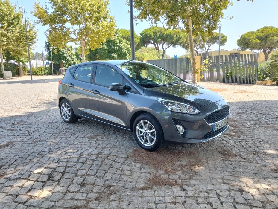 Ford Fiesta Business 1.1 – 85 cv | Janeiro 2018 | 56 300 km