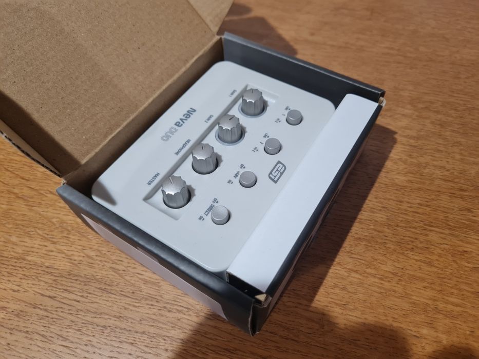 Neva Duo ESi interfejs