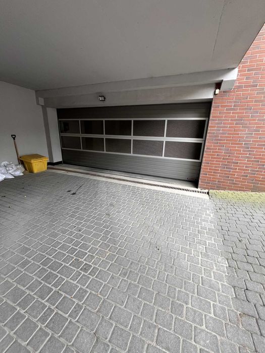 Wynajmę miejsce garażowe w garażu podziemnym w Centrum przy ul. Głowackiego 11 - Widok 2