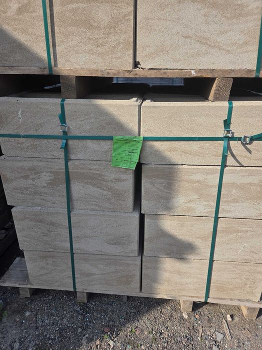 Bloczek ogrodzeniowy 20x20x50, murek mix-beżowy, gatunek II Okazja !