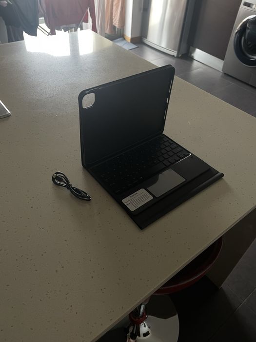 Capa para ipad com teclado