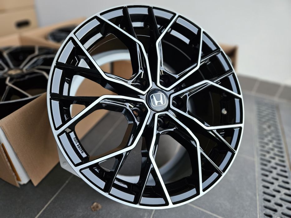 Honda Civic 18 " Nowe 5x114,3 Accord CR-V HR-V FR-V Felgi