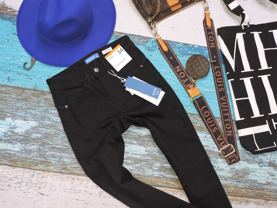 Sinsay Nowe rurki jeans push up 34