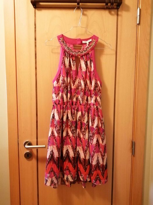 Vestido fluído elegante pelo joelho, T36/38, para festa/cerimónia