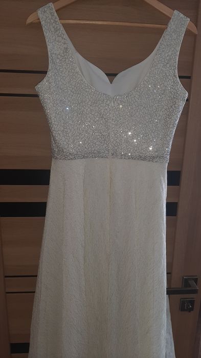 Сукня довга святкова