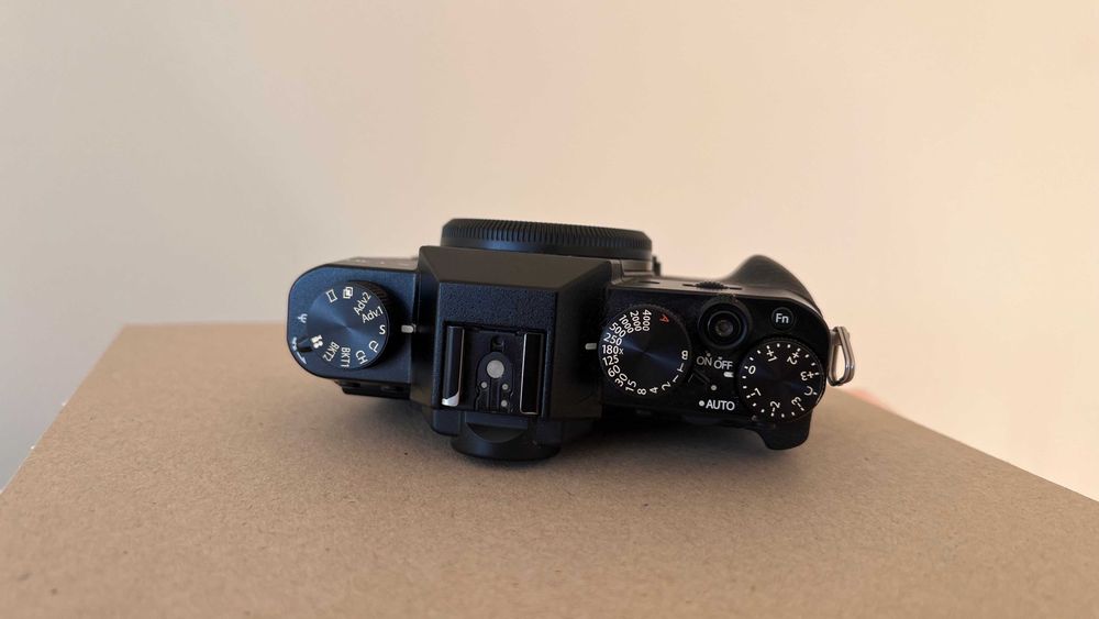 Fujifilm X-T30 Camera Body (Black) – Excellent Condition + Free 128GB SanDisk SD Card