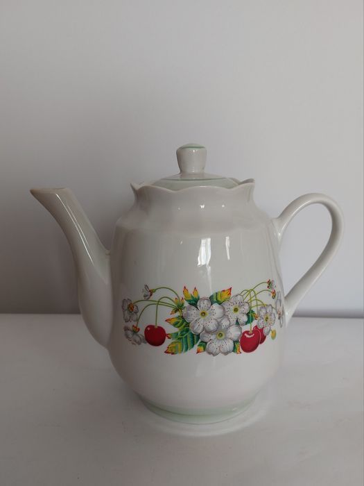 Dzbanek vintage kwiaty pastelowa zieleń