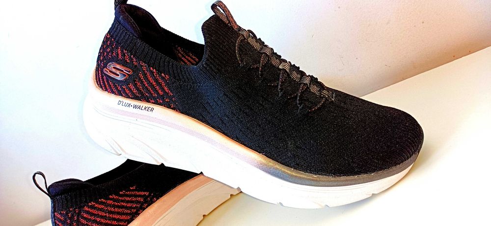 SKECHERS D’Lux Walker Let It Glow black rose gold tanio 99 zł