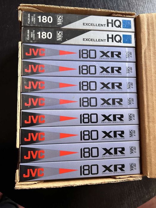 Видеокассеты новые.