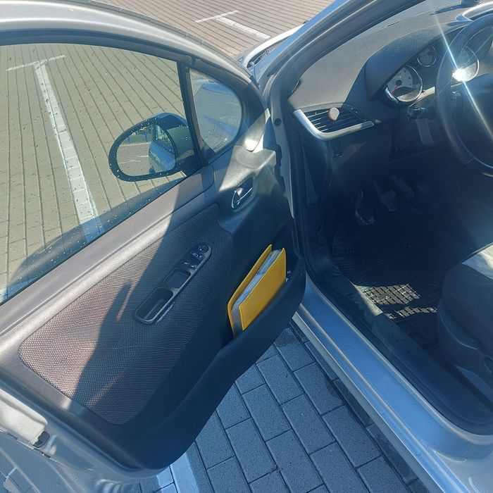 Продам Peugeot 207sw 1.4 бензин 2008 рік  пробіг 232.тис.