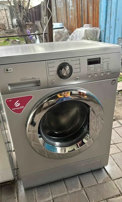 Пральна машина LG - F1021S