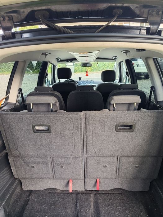 Ford Galaxy 2.0 TDCI