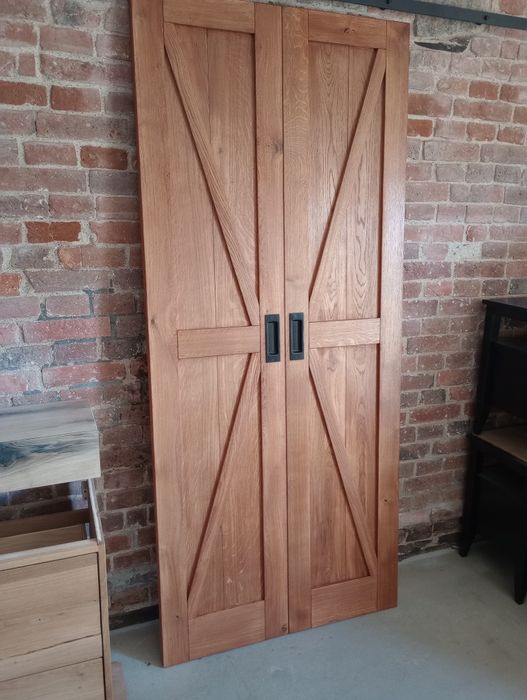 Drzwi dębowe, przesuwne