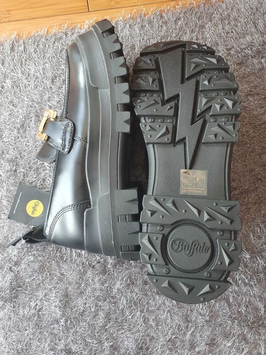 Calçado novo original mulher nº38 da marca Buffalo