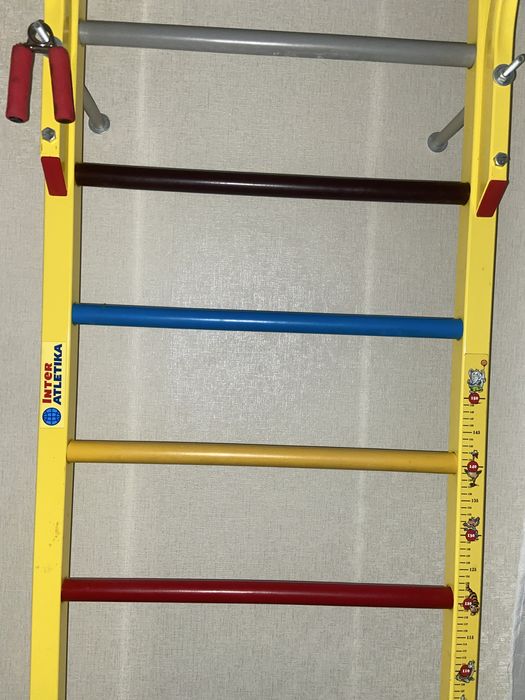 продам шведську стінку